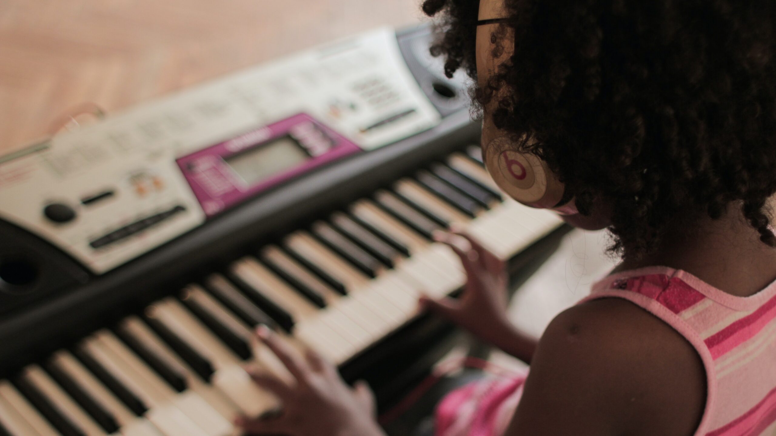 digital piano and kid